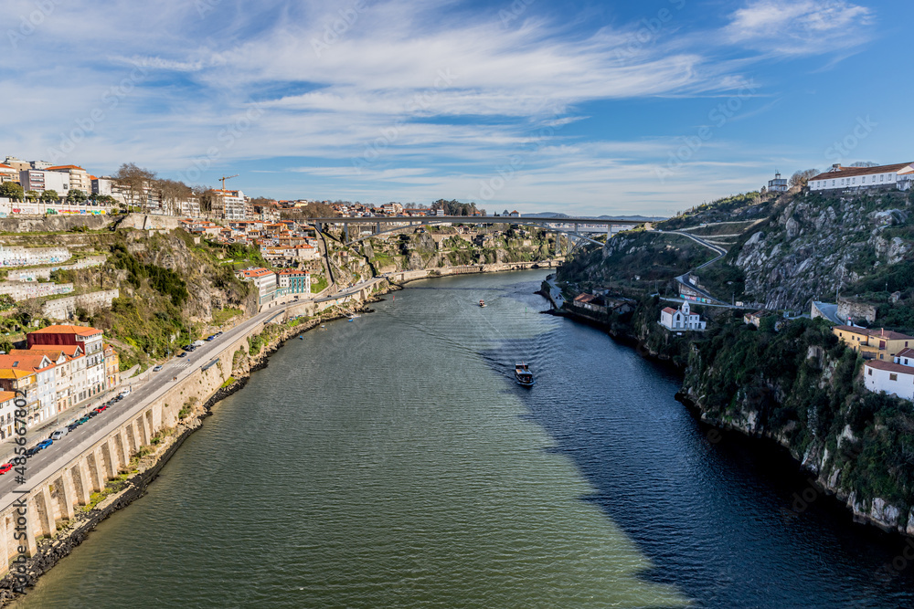 Vue sur Porto depuis le Pont Dom-Luís I