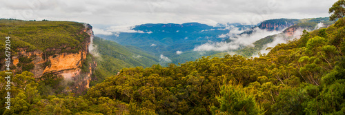 Panoamic Photo of Mt Solitary and Narrowneck Plateau in the Blue Mountains, Australia © Matthew