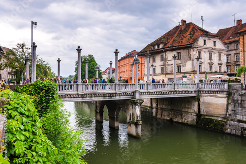 Cobblers Bridge across the Ljubljanica River  Ljubljana  Slovenia  Europe