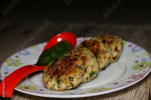 healthy indian cutlet served in plate