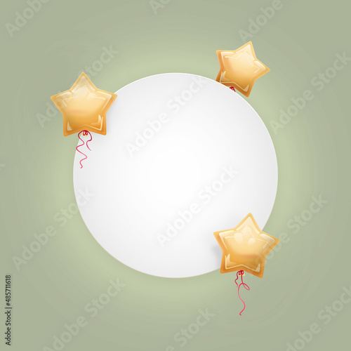 Żółte balony w kształcie gwiazdki i puste miejsce na tekst lub cytat. Zielone tło na zaproszenia, dzień kobiet, dzień matki, rocznice, ślub, reklamę, gratulacje. Szablon do mediów społecznościowych.