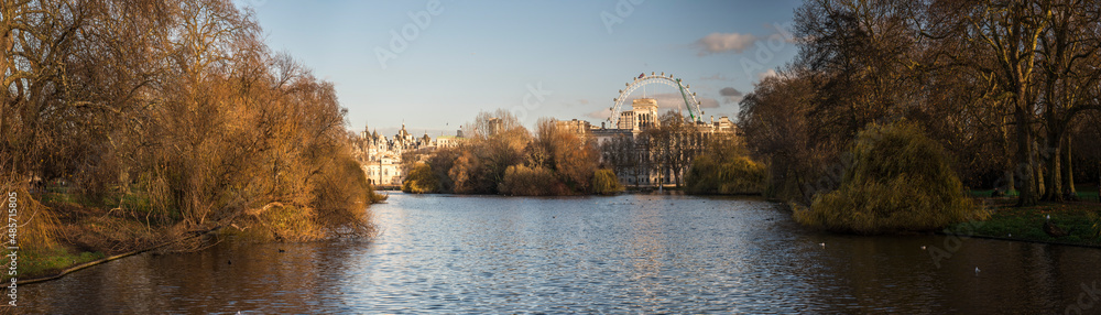 St James's Park Lake, City of Westminster Borough, London, England St James's Park Lake, City of Westminster Borough, London, England
