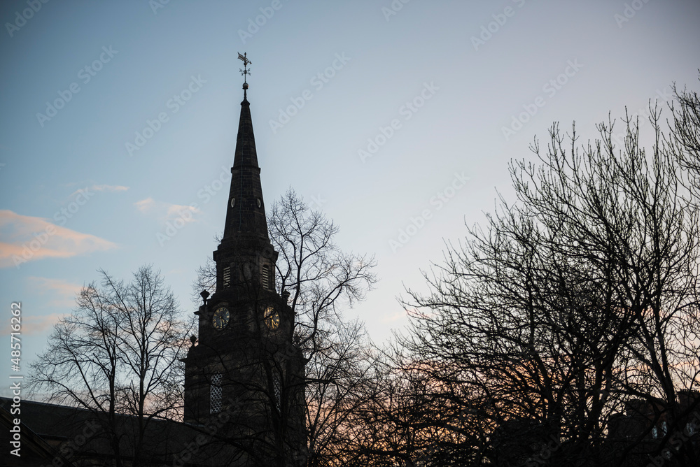 Obraz premium The Parish Church of St Cuthbert, Edinburgh, Scotland, United Kingdom, Europe