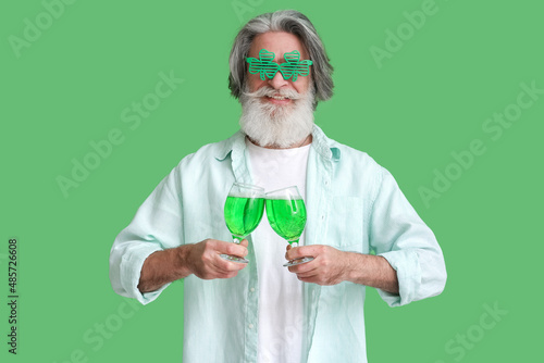 Senior man in eyeglasses wi...