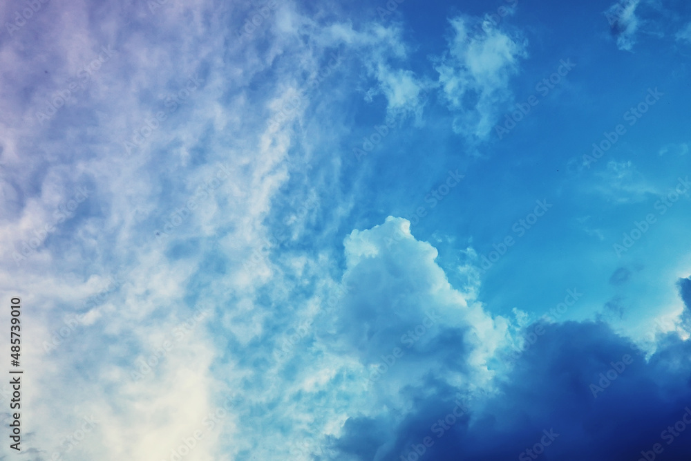 Fototapeta premium High clouds in the summer sky. Sky background. Meteorological observations of the sky.