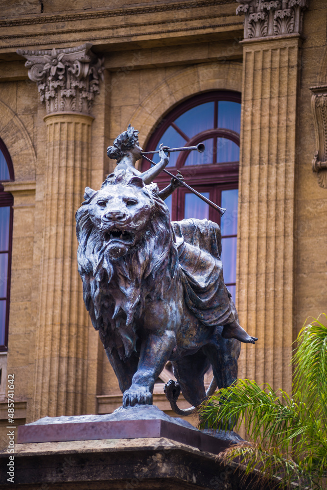 One of two bronze lion statues at Teatro Massimo Vittorio Emanuele (Massimo Theatre Opera House) in Piazza Verdi, Palermo, Sicily, Italy, Europe