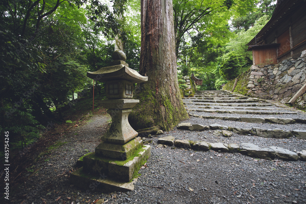 石灯籠, 明王院, 武奈ヶ岳登山口