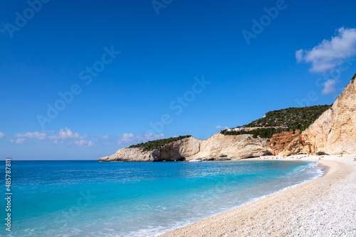 Porto Katsiki, ein Traumstrand auf Lefkada, Griechenland © shokokoart