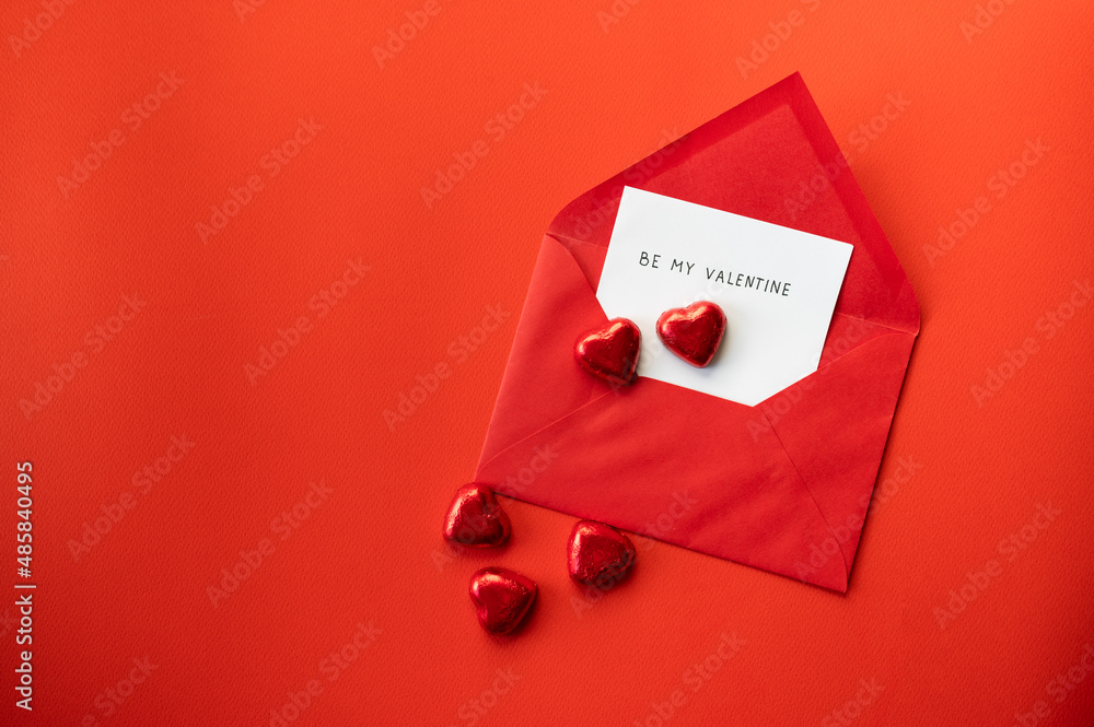 Red envelope with a note 