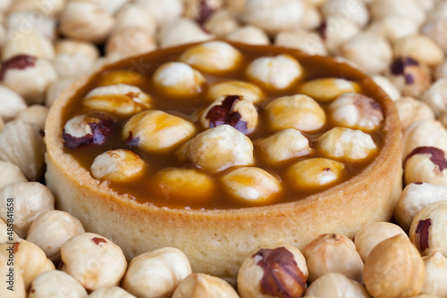 tartlet with salted caramel and hazelnuts