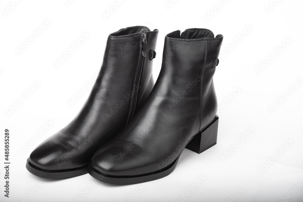 Women's shoes with heels. black winter shoes, ankle boots. Spring and summer. winter is seasonal. For wearing on feet.