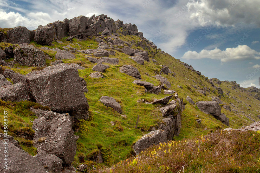 The Knockanaffrin Ridge covered with big boulders