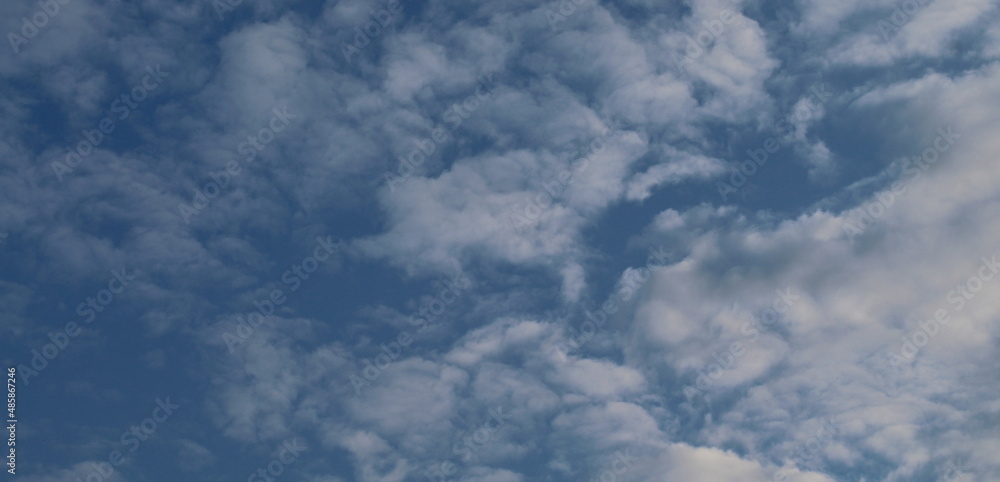 Cielo e nuvole in primavera Cielo e nuvole in primavera