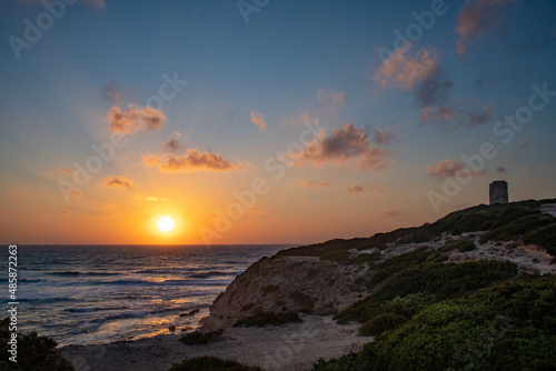 Obraz na plátně Tramonto sul mare a Capo Mannu, provincia di Oristano, Sardegna