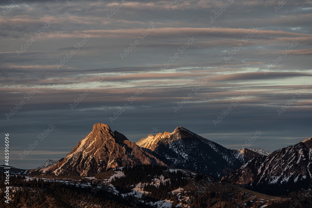 Abend Blick im Tannheiimer Tal Abend Blick im Tannheiimer Tal