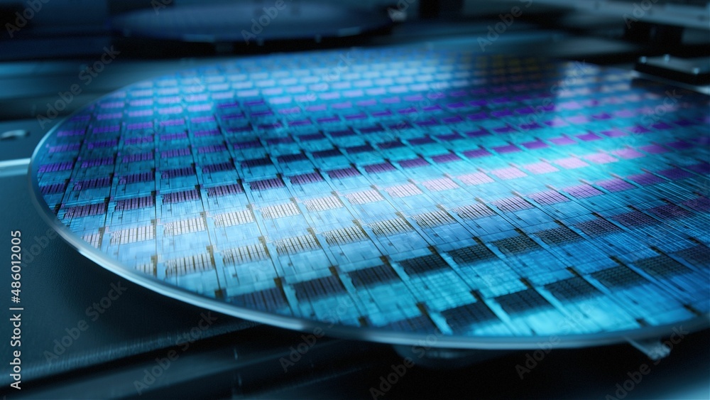 Macro Shot of Silicon Wafer During Production at Advanced Semiconductor Foundry, that produces Microchips - obrazy, fototapety, plakaty 
