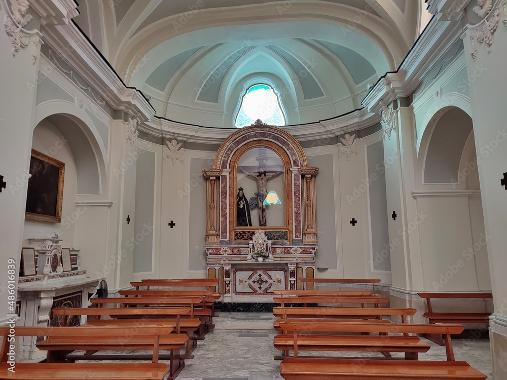 Procida – Altare destro della Chiesa della Madonna delle Grazie