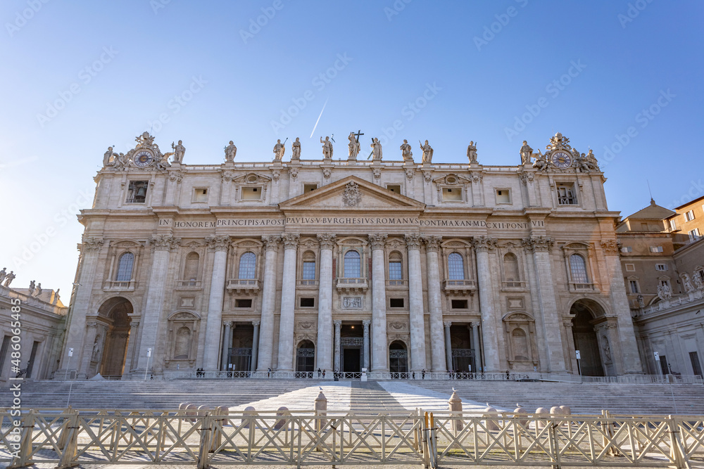 St. Peter's Basilica in Rome. travel Europe. Italy