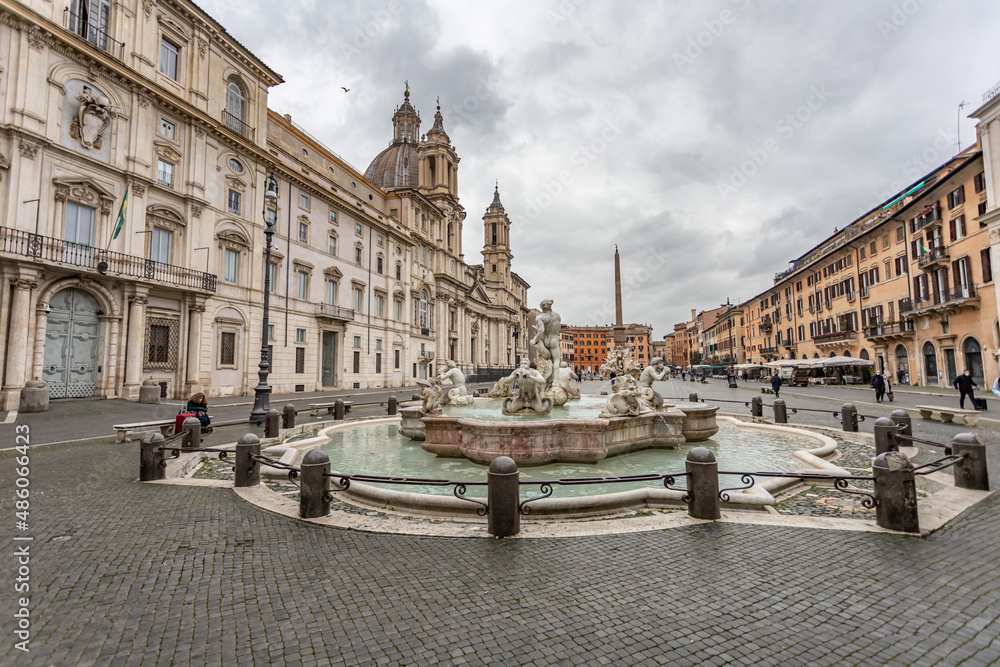 Piazza Navona in Rome. travel. Italy. fountain