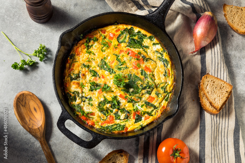 Tableau sur toile Homemade Egg and Spinach Frittata