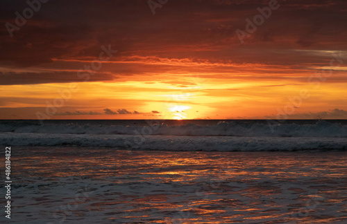 Sunset on ecuadorian beach at golden hour © Jair