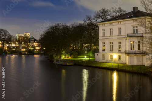 Feenteich Hamburg Uhlenhorst am Abend