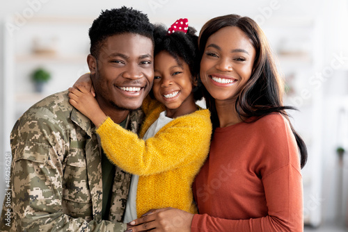 Fotografie Portrait Of Happy Military Family, Black Soldier Father, Wife And Little Daughte