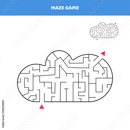 Maze game for kids with cloud.