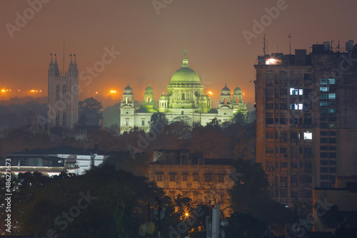 Canvas Print View of the illuminated memorial of Queen Victoria, in the night city of Kolkata