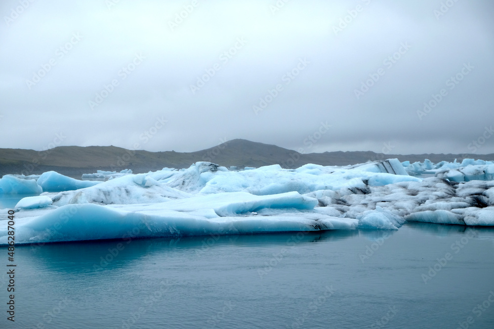 Der Gletschersee Jökulsarlon im Süden Islands Der Gletschersee Jökulsarlon im Süden Islands