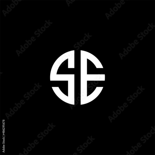 Letter SE circle logo design. SE logo monogram initials letter concept. SE icon logo design. SE elegant and Professional letter icon design on black background.