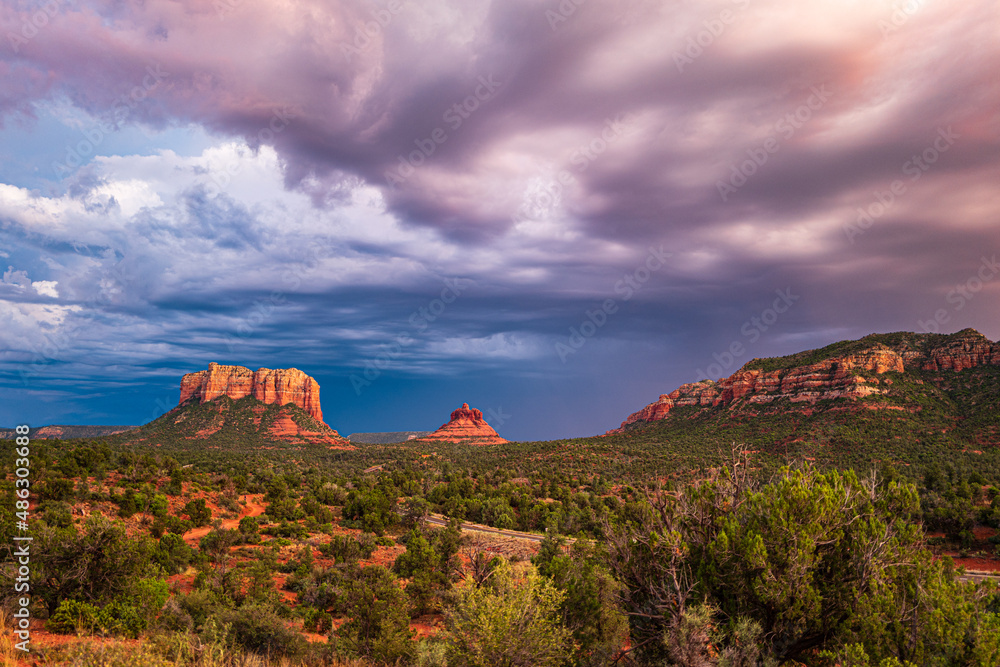 Fototapeta premium valley at sunset