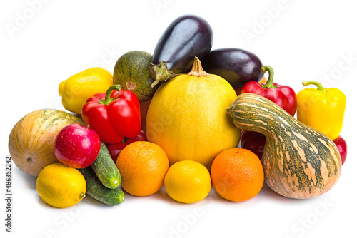 Fototapeta Naklejka Na Ścianę i Meble -  Vegetables and fruits isolated on white background.