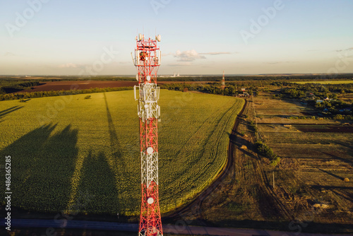 Tableau sur toile Telecommunication Antenna receiver on cell phone tower with 5G base station transceiver, aerial view