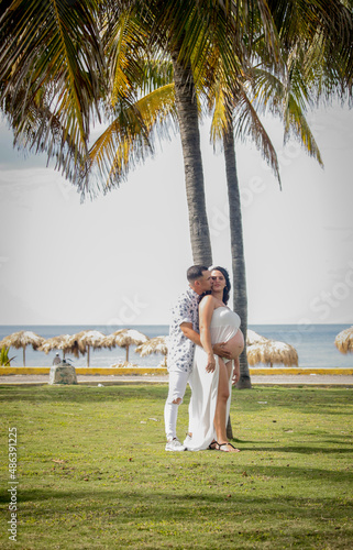 Photography Young happy pregnant family