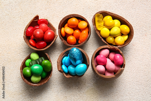 Colorful chocolate easter e...