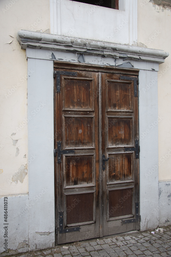 Wooden door at the Franciscan Church in Târgu Mureș, Romania, February 2022 Wooden door at the Franciscan Church in Târgu Mureș, Romania, February 2022