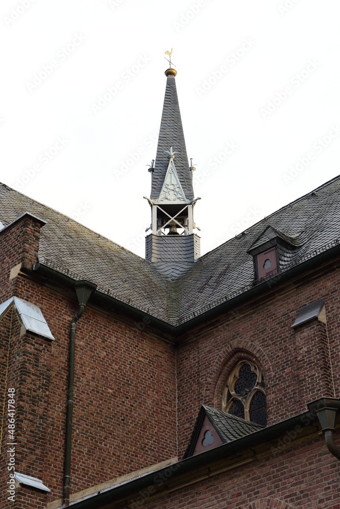 Obraz premium St. Pankratius Kirche in Glehn bei korschenbroich, Neuss, Deutschland 