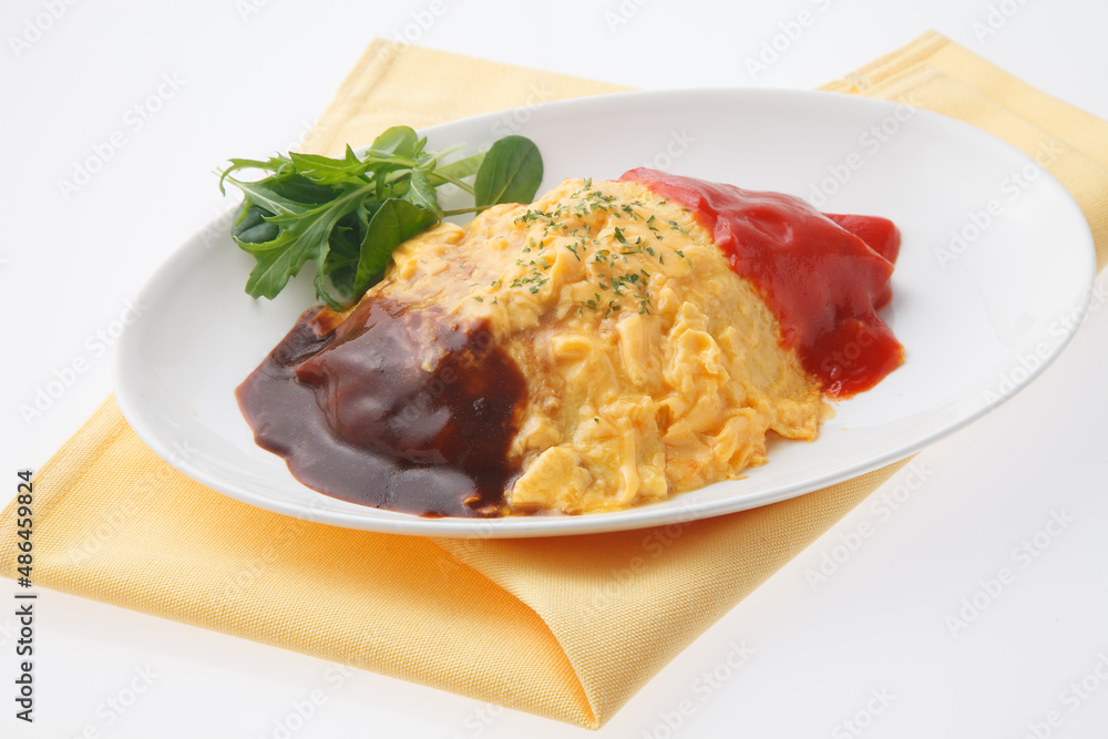 Naklejka premium オムライス （デミグラスソース ケチャプソース掛け）