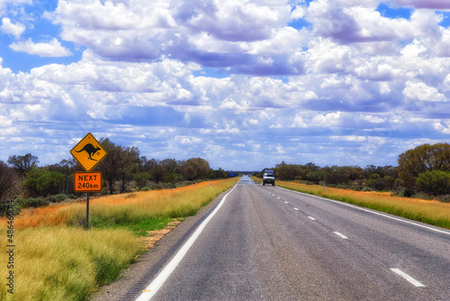 HWY Roo next 240km photo