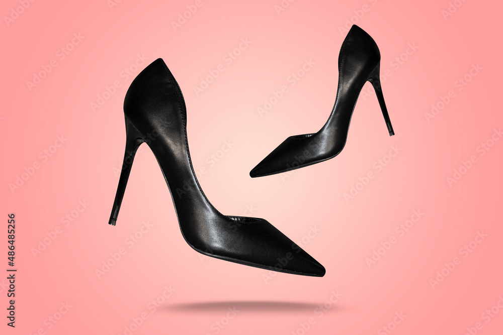 How to Walk in Heels: Easy Tips and Tricks From Experts
