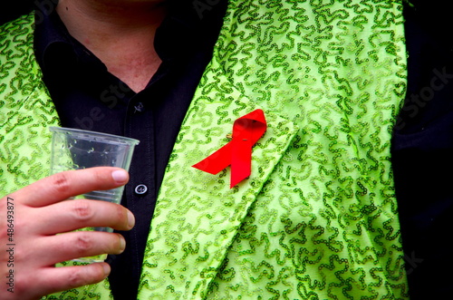 Red Bow on green pallet jacket