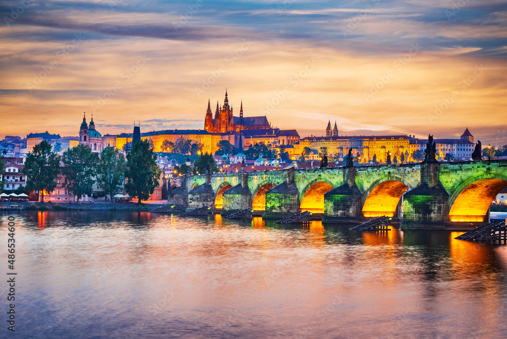 Fototapeta premium Prague Castle, Czech Republic - Charles Bridge and the Hrad Castle