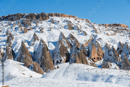 Selime Cathedral and fairy chimneys view in Aksaray Province of Turkey
Description70/200
Buildings/Landmarks
Category 1
Category 2 (optional)
Selime, Yaprakhisar/Güzelyurt/Aksaray, Turkey
Location (op photo