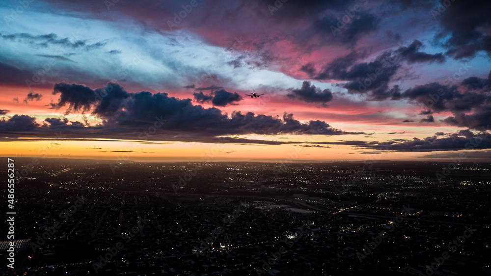 Fototapeta premium sunset over the city