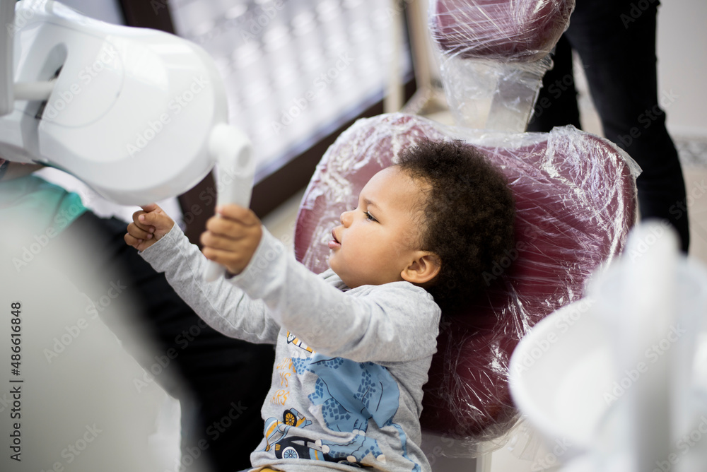 © Jelena Markovic/Stocksy - Dentist Office © Jelena Markovic/Stocksy - Dentist Office