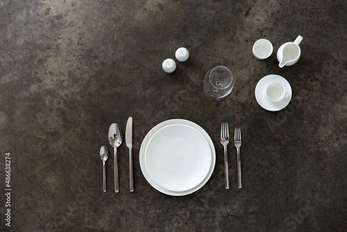 Tableware set out 
