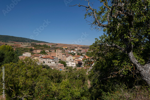 pueblos de San Andrés del Valle y Berceo, municipio de Estollo, La Rioja, Spain