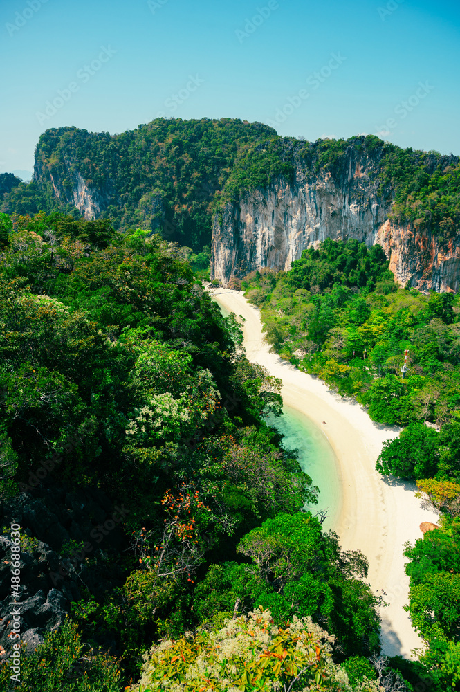 Koh Hong island view point to Beautiful scenery view 360 degree at Krabi province, Thailand. Koh Hong island view point to Beautiful scenery view 360 degree at Krabi province, Thailand.