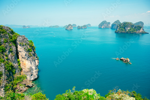 Koh Hong island view point to Beautiful scenery view 360 degree at Krabi province, Thailand. © grooveriderz